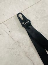 Load image into Gallery viewer, Pom Holders