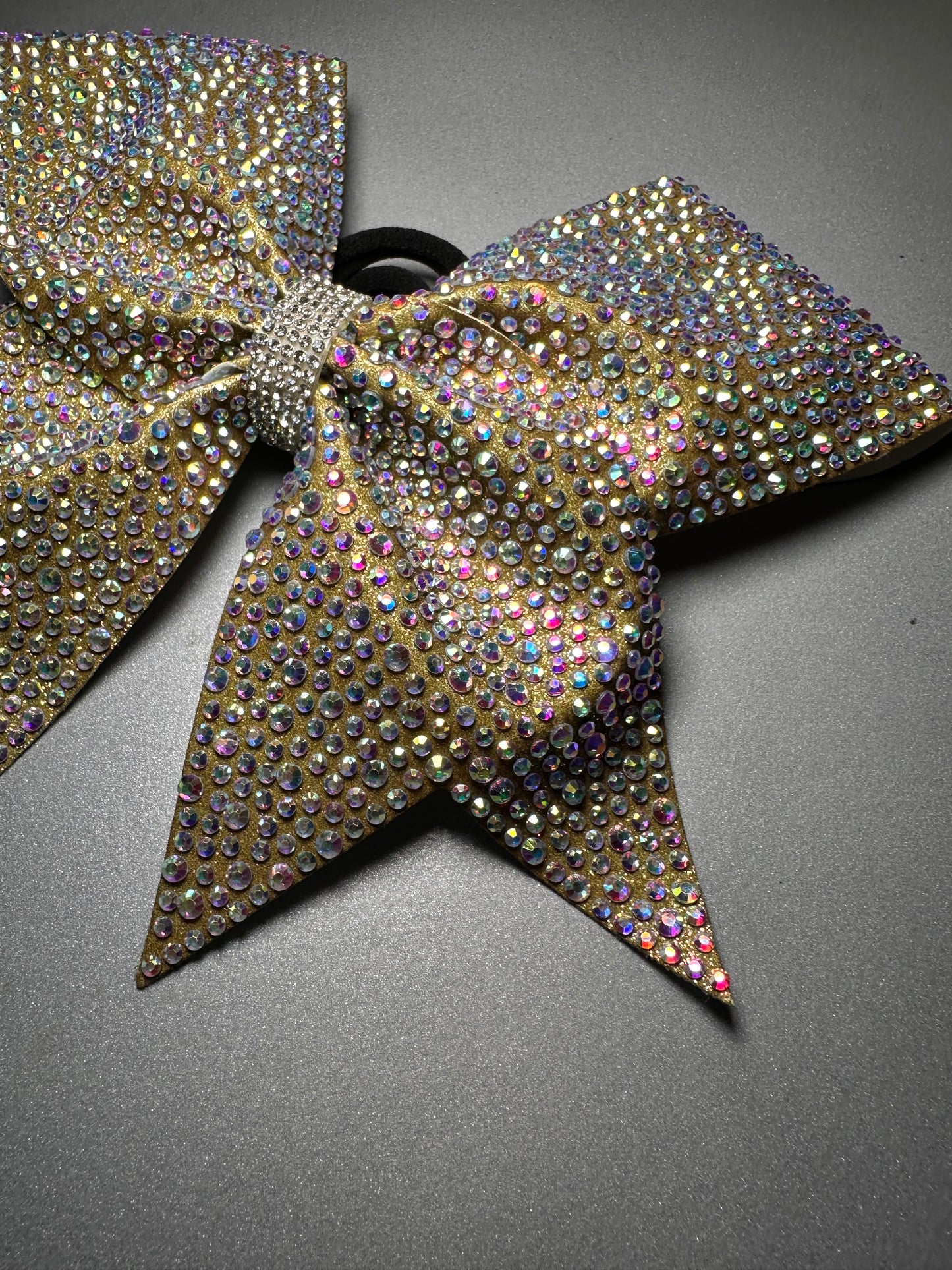 Worlds Luxe Gold Tailed Bows